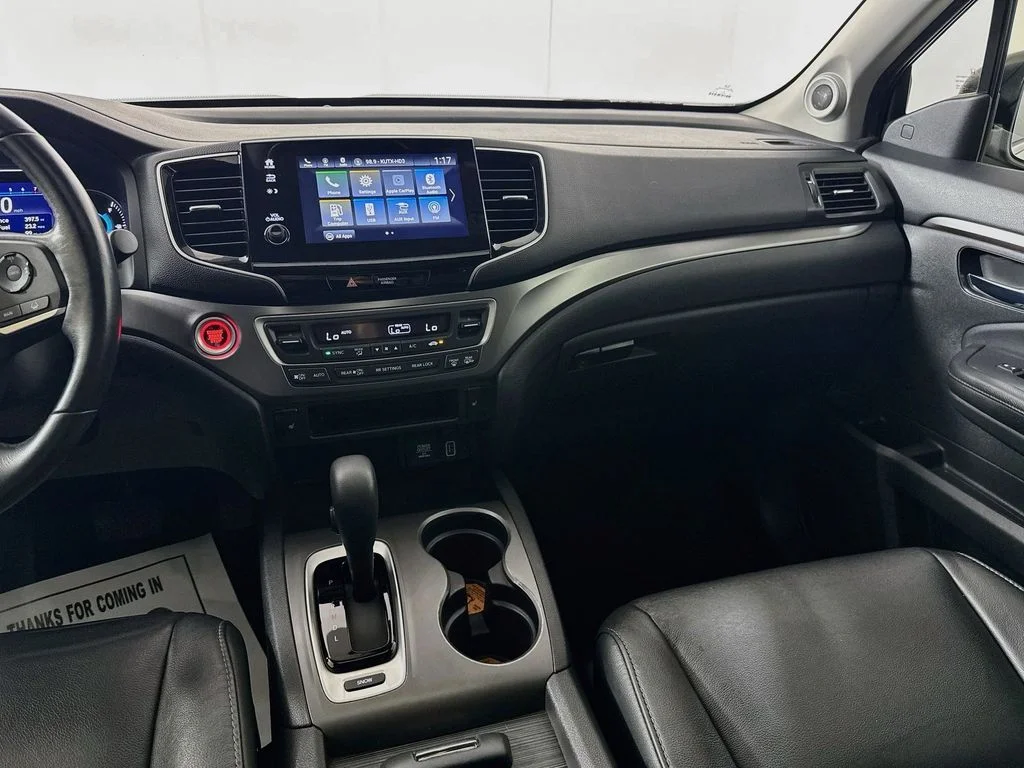 Used 2020 White Honda EX-L image 30
