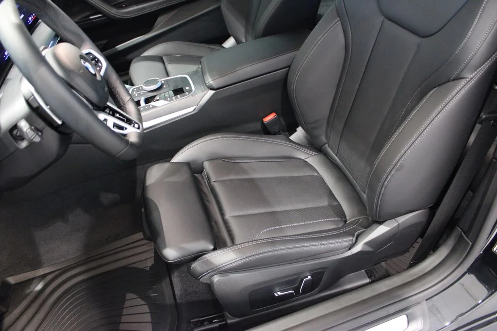 2026 BMW 2 Series 230i - Photo 9