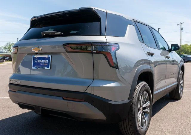 2025 Chevrolet Equinox LT - Photo 6