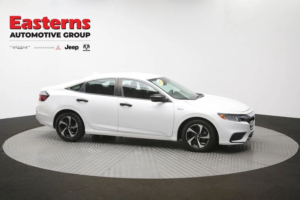 Used 2022 White Honda EX image 43