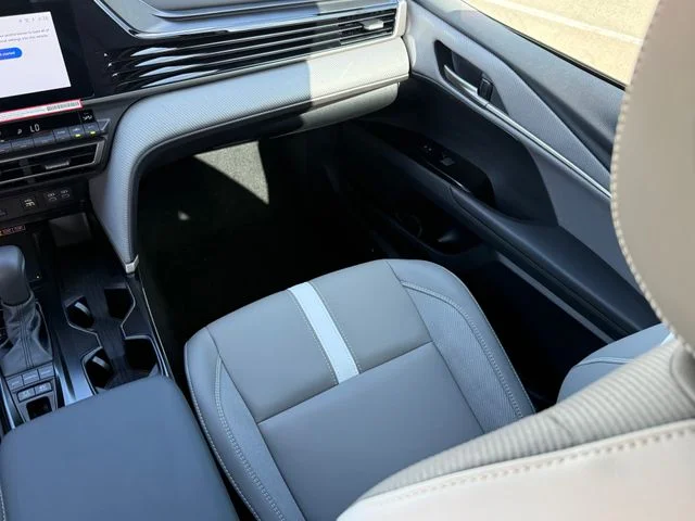 Used 2026 Ice Toyota SE image 29