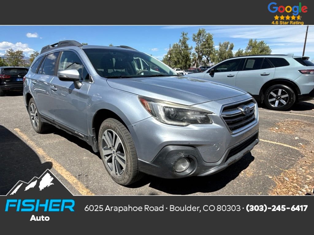 Used 2018 Ice Silver Metallic Subaru 2.5i image 1