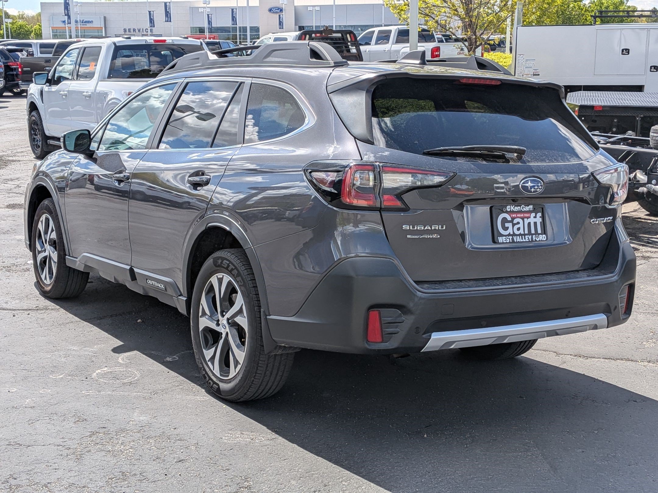 Used 2020 Magnetite Gray Metallic Subaru Limited image 7