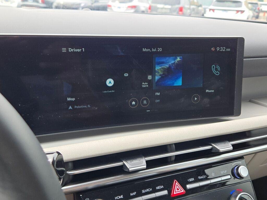 New 2025 Serenity White Pearl Hyundai SEL Convenience AWD image 28
