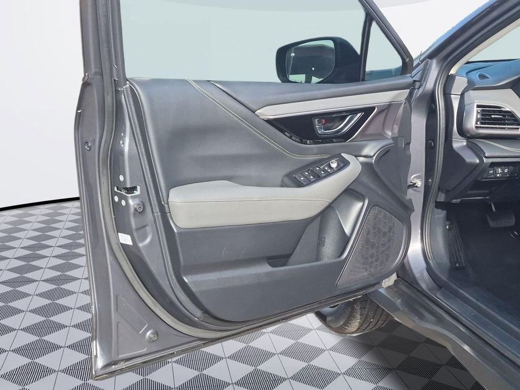 Certified Used 2023 Magnetite Gray Metallic Subaru Onyx Edition image 9