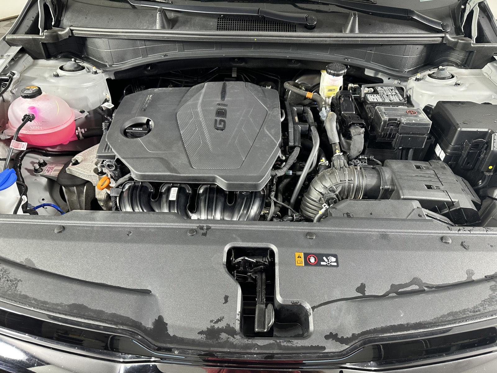 Used 2025 Wolf Gray Kia X-Line image 3