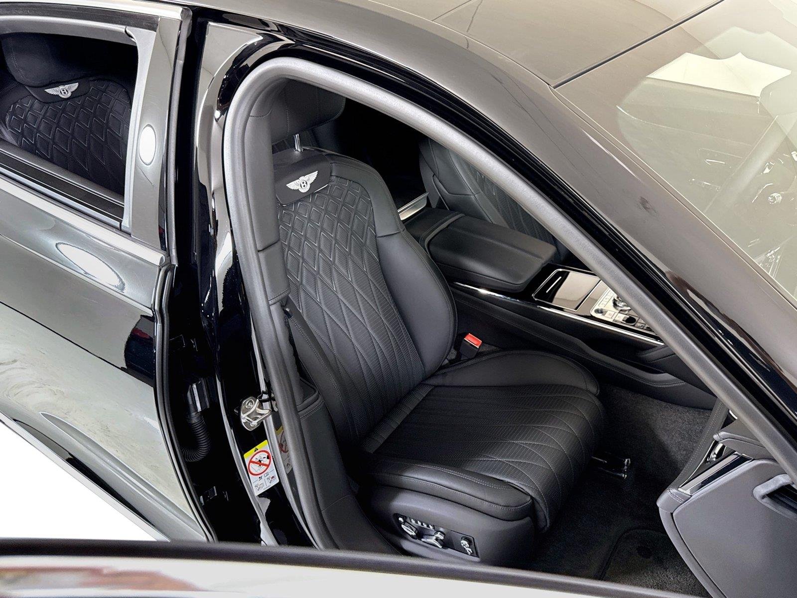 Used 2022 Beluga Bentley V8 | Mulliner Interior | Chrome 23