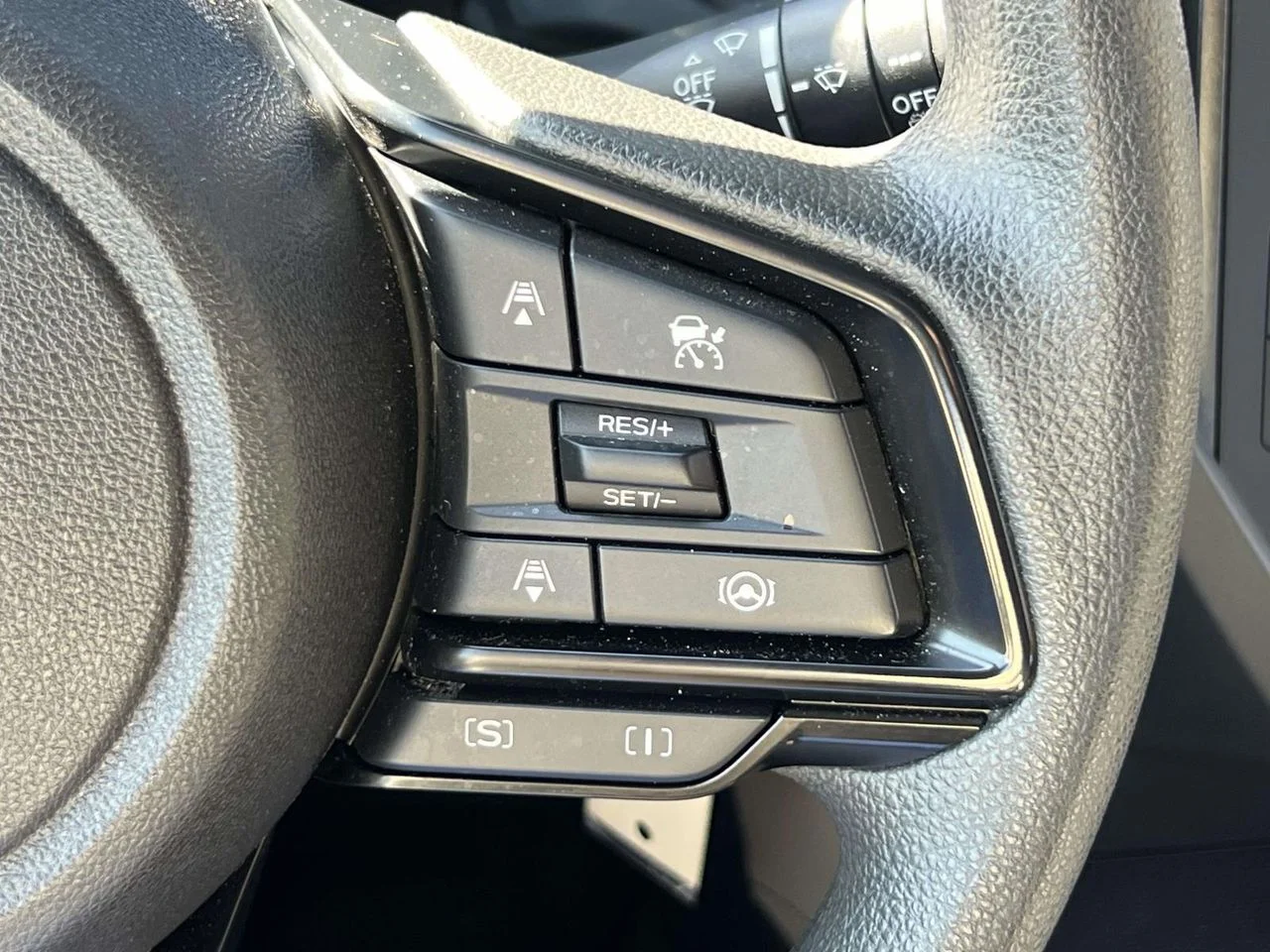 2025 Subaru Forester Base - Photo 18