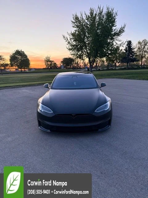 2022 Tesla Model S Plaid's photo