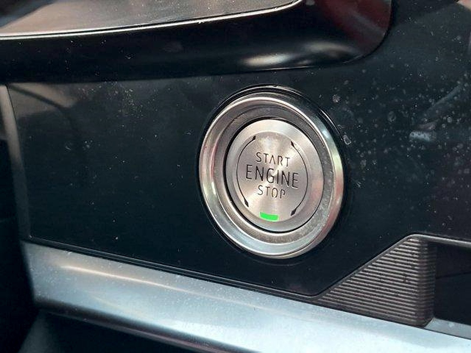 2024 Chevrolet Corvette 2LT - Photo 17