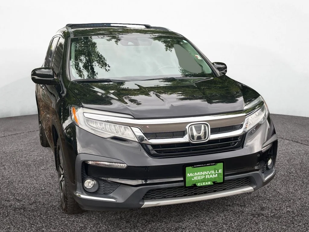 Used 2019  Honda Touring image 7