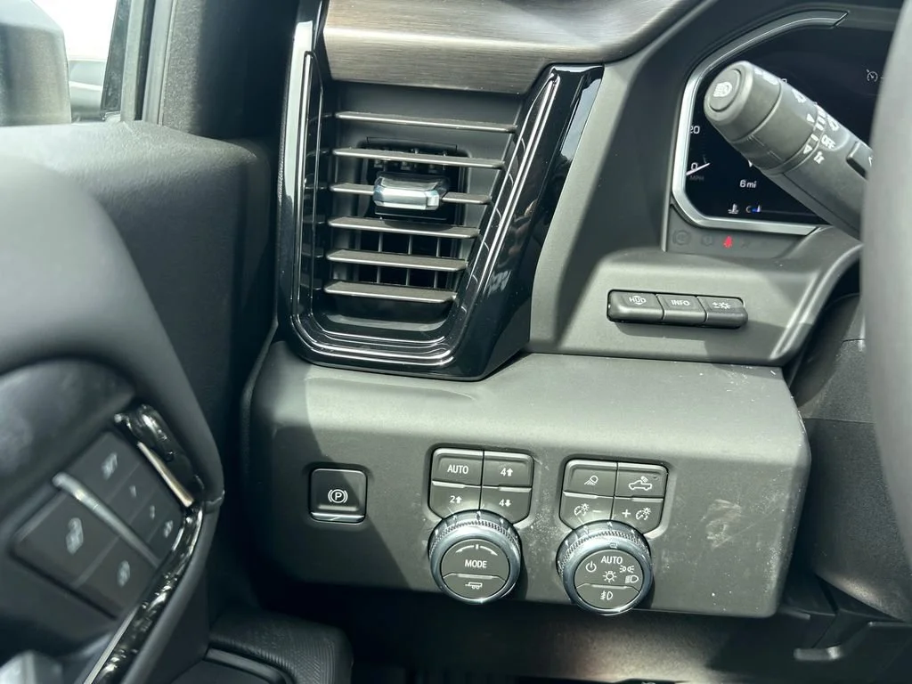 2026 GMC Sierra 2500HD AT4X - Photo 19