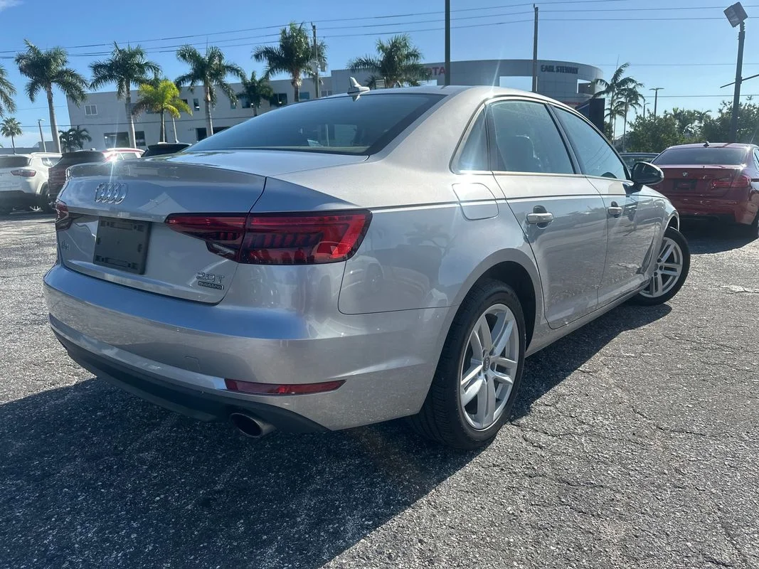 Used 2017  Audi 2.0T Premium image 2