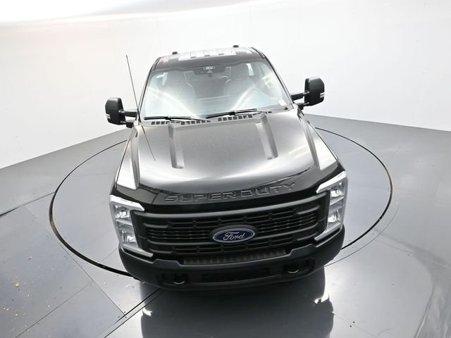 Used 2026 Black Ford XL image 19