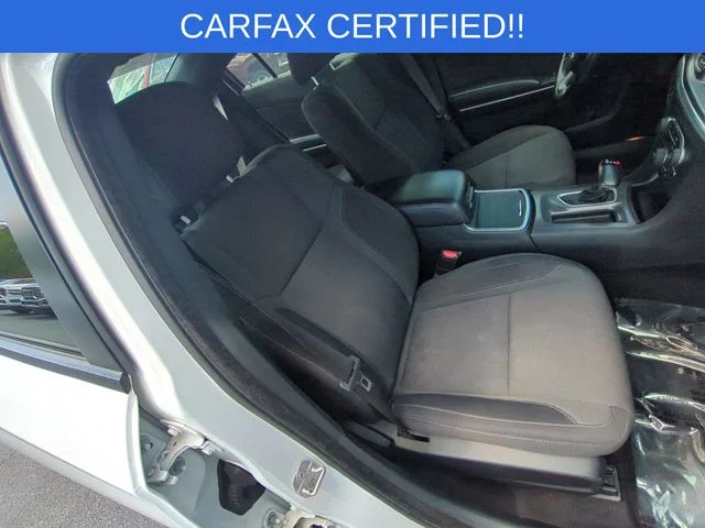 Used 2019 White Dodge SXT image 35