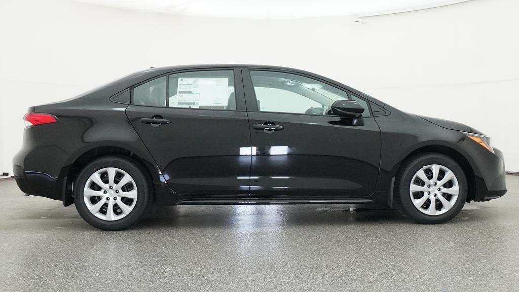 New 2026 Midnight Black Metallic Toyota LE image 13