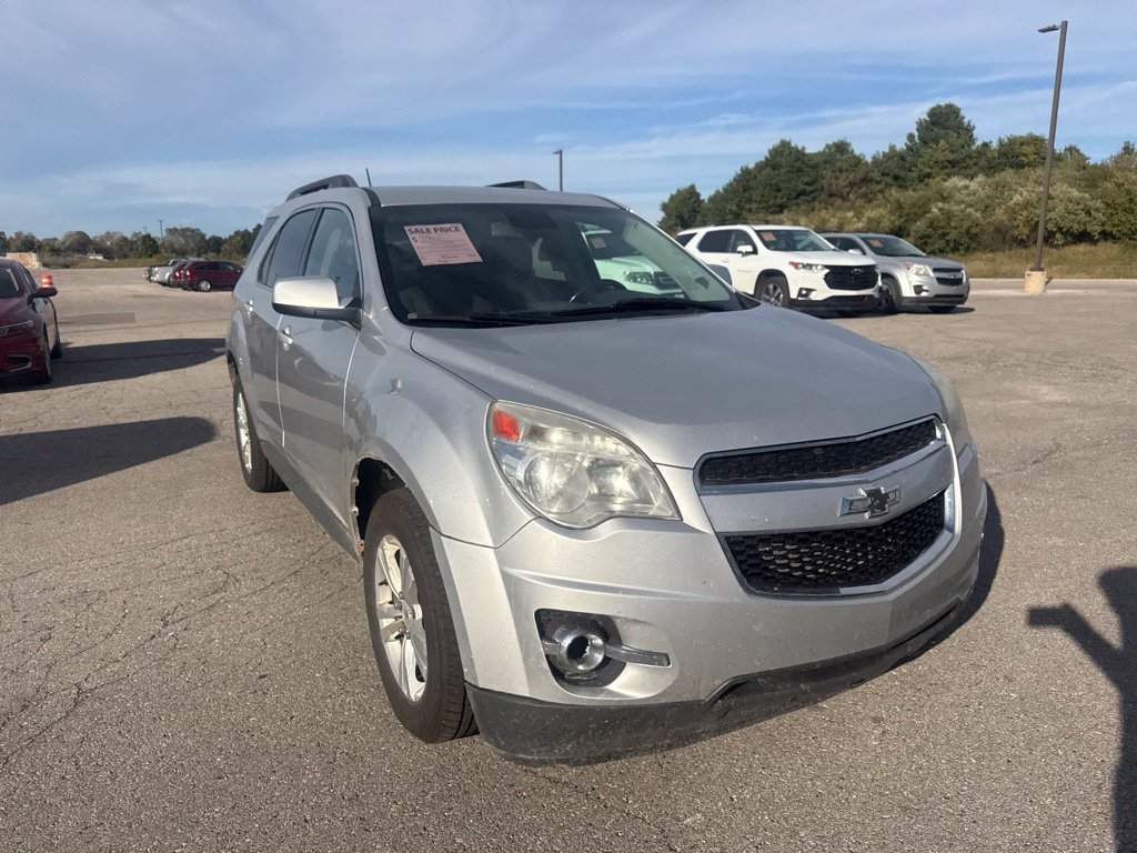 Used 2015 Silver Ice Metallic Chevrolet LT image 8