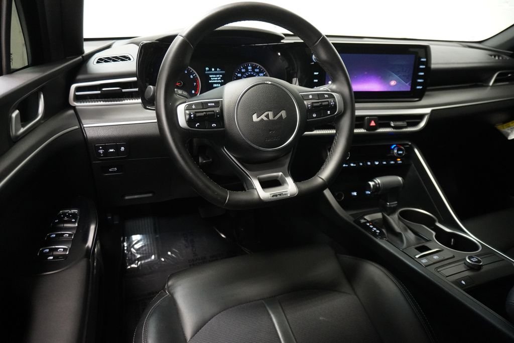 Used 2023 Black Kia GT-Line image 13