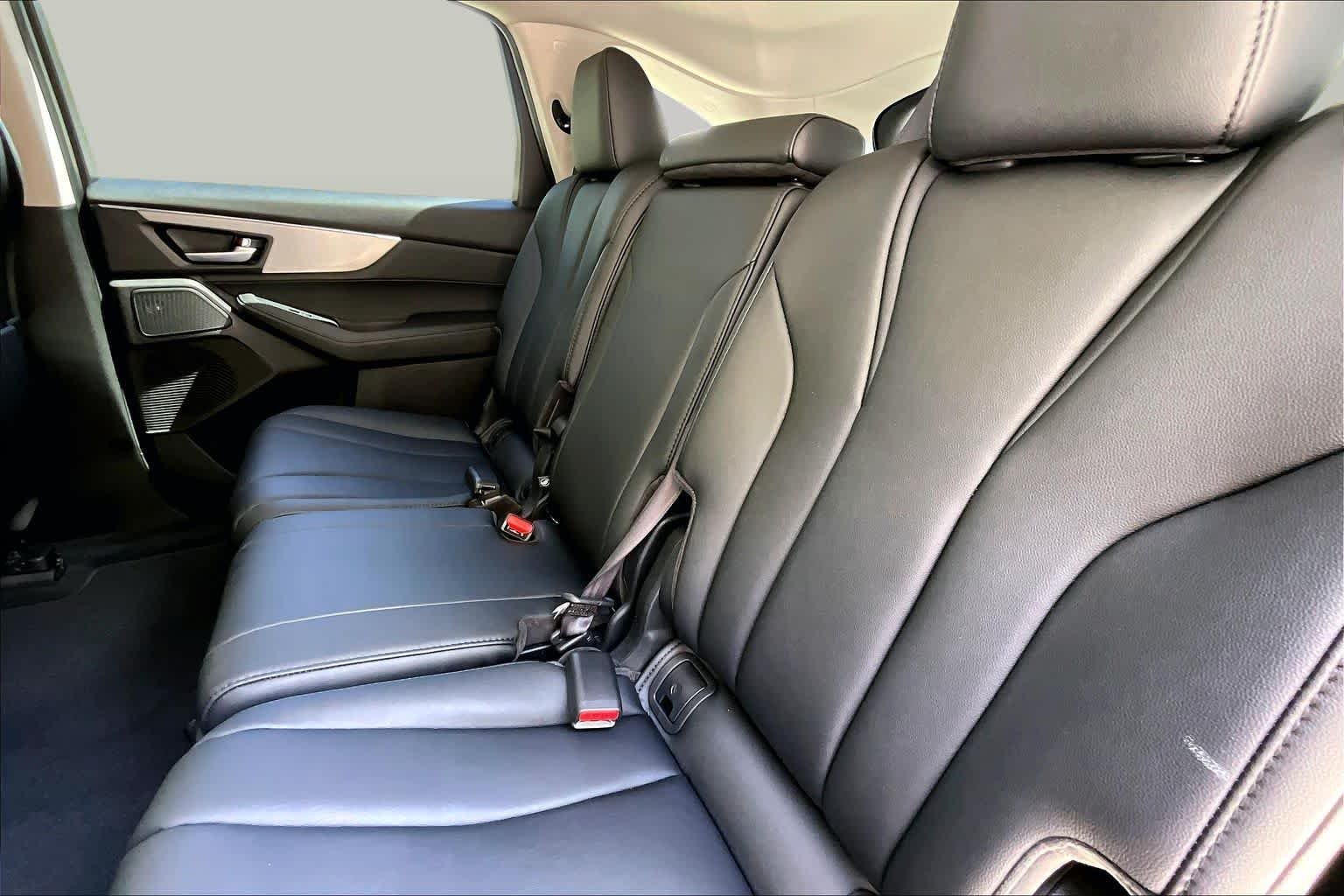 Used 2026 Liquid Carbon Metallic Acura  image 21