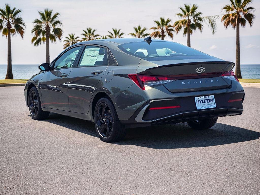 New 2026 Gray Hyundai SEL Sport image 7