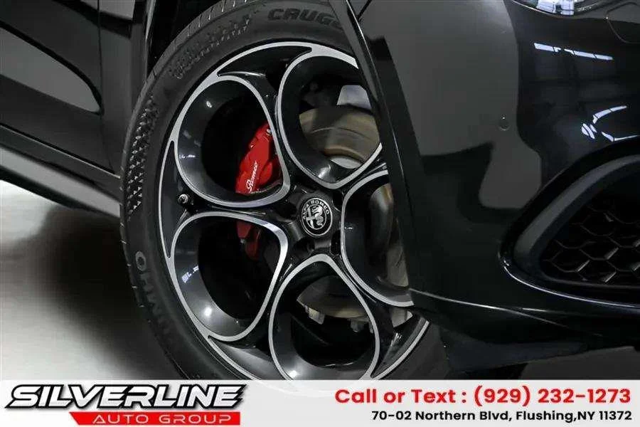 Used 2023 Vulcano Black Metallic Alfa Romeo Veloce image 21