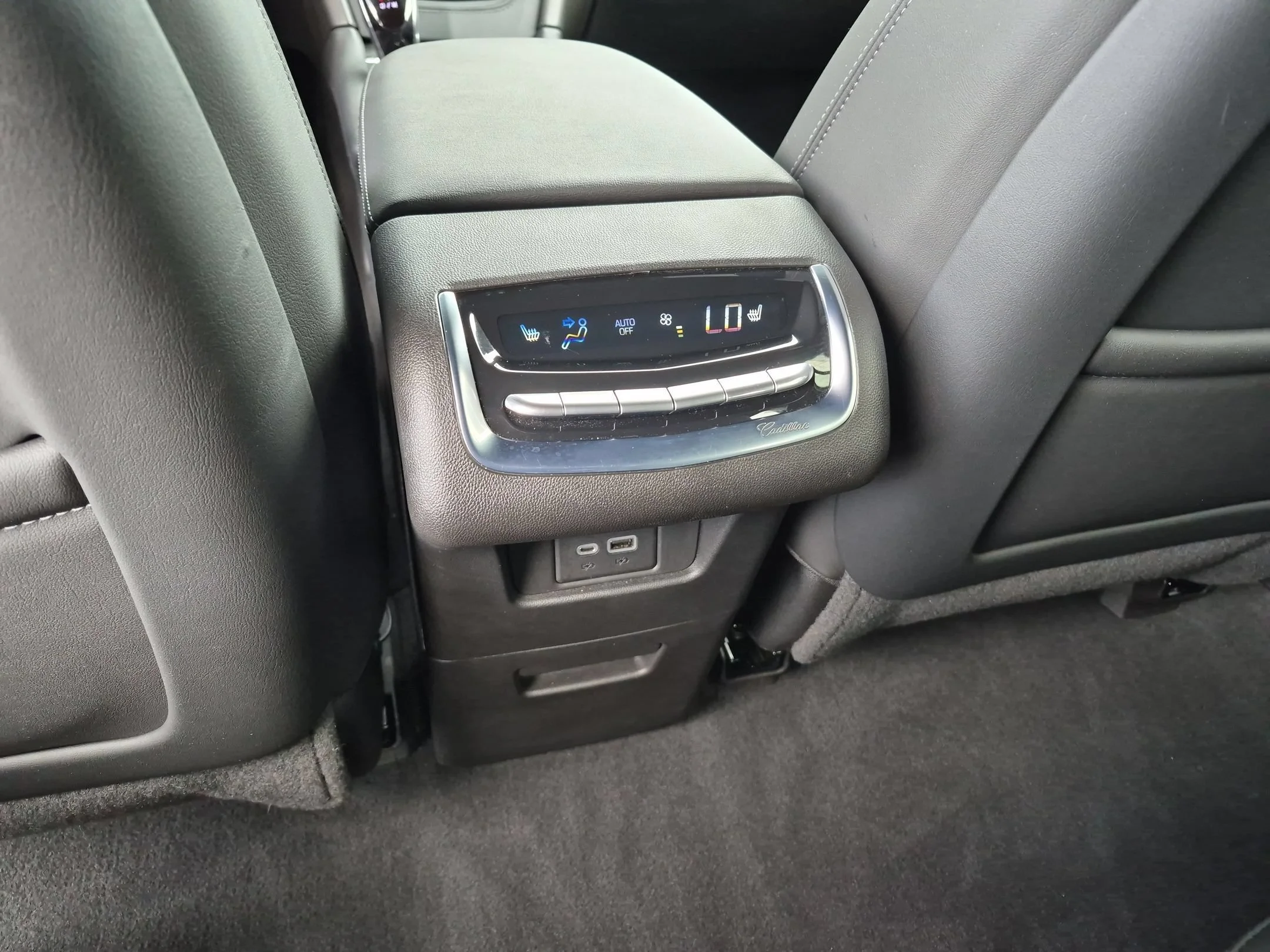 2023 Cadillac XT6 Premium Luxury - Photo 21