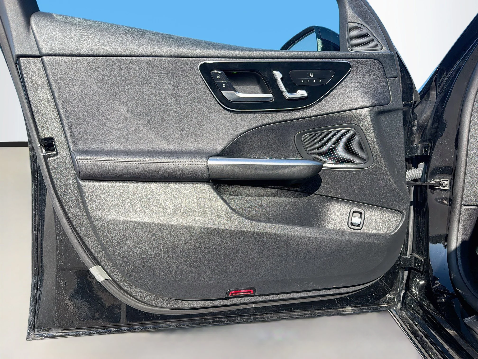 Used 2025 Black Mercedes-Benz C 300 image 22