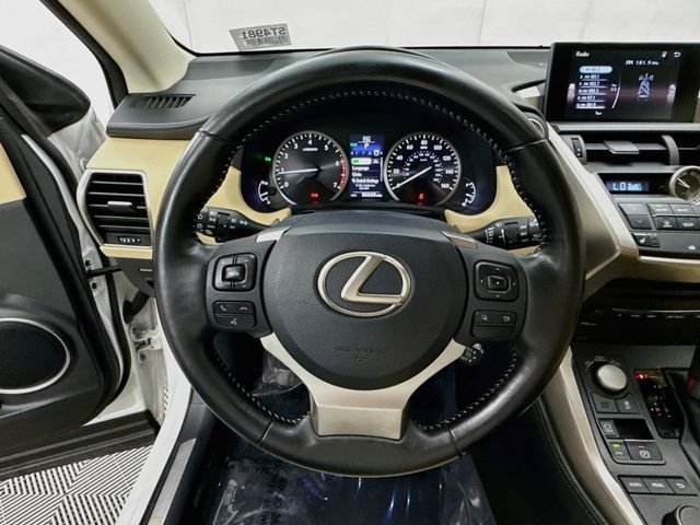 Used 2017  Lexus 200t image 11