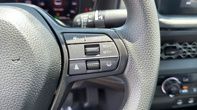 New 2026 Platinum White Pearl Honda LX image 13