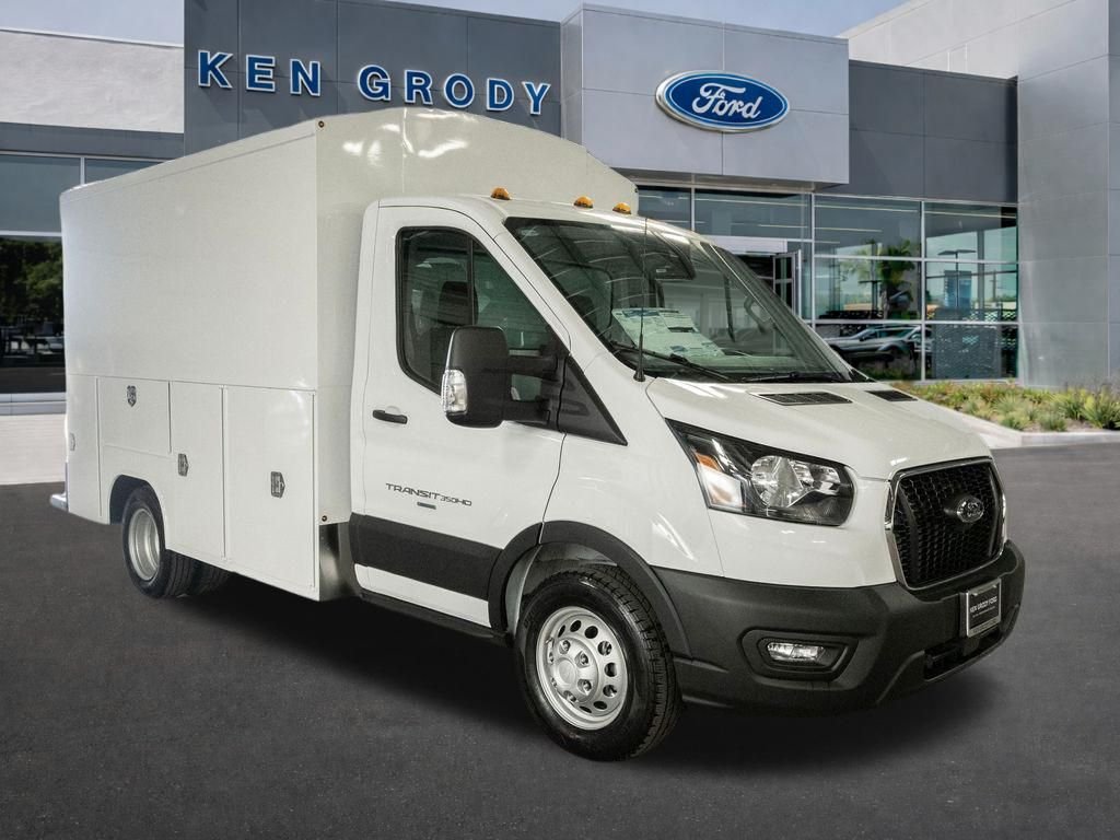 2025 Ford Transit Chassis Cab