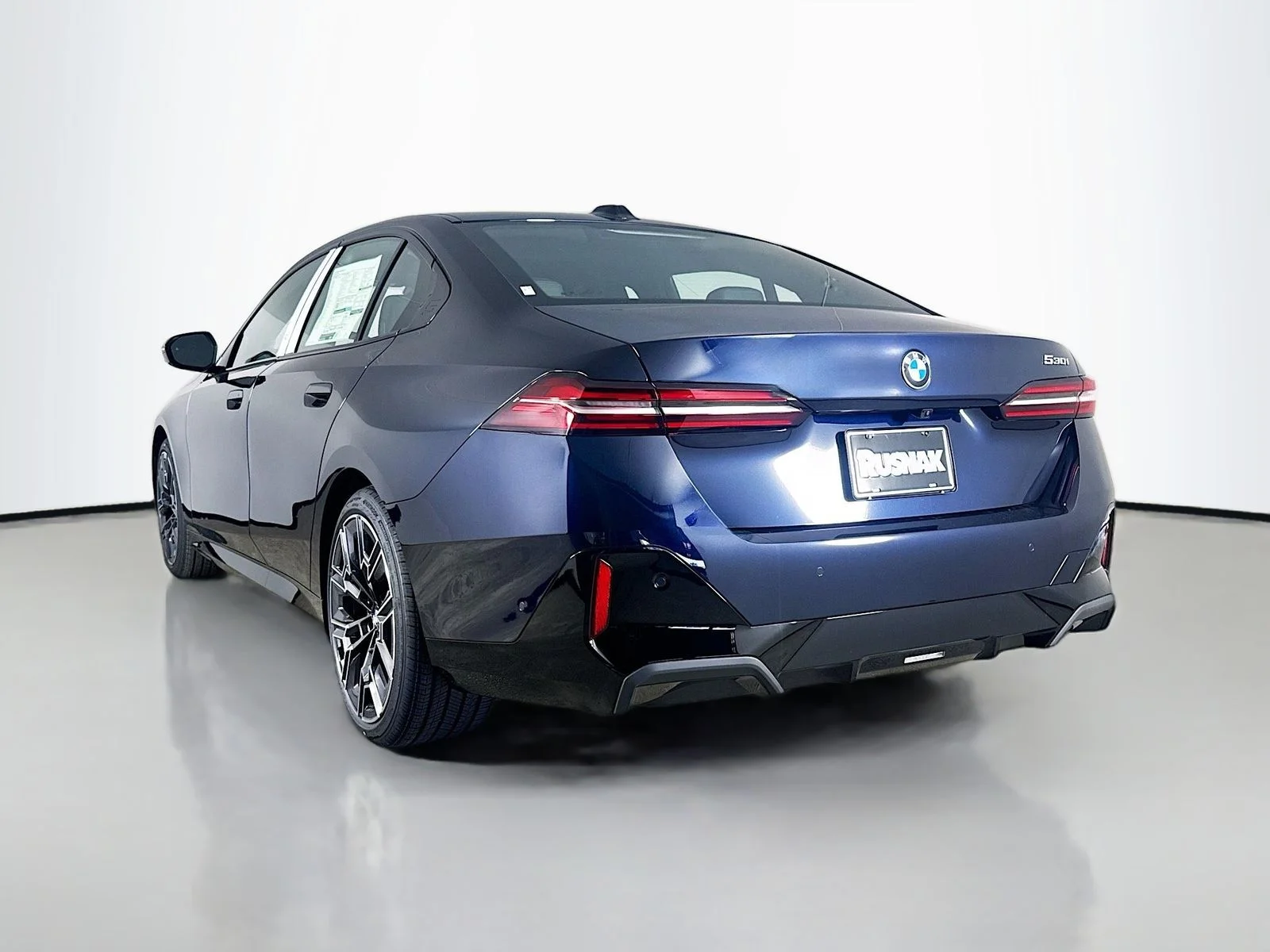 New 2026 Carbon Black Metallic BMW 530i image 5