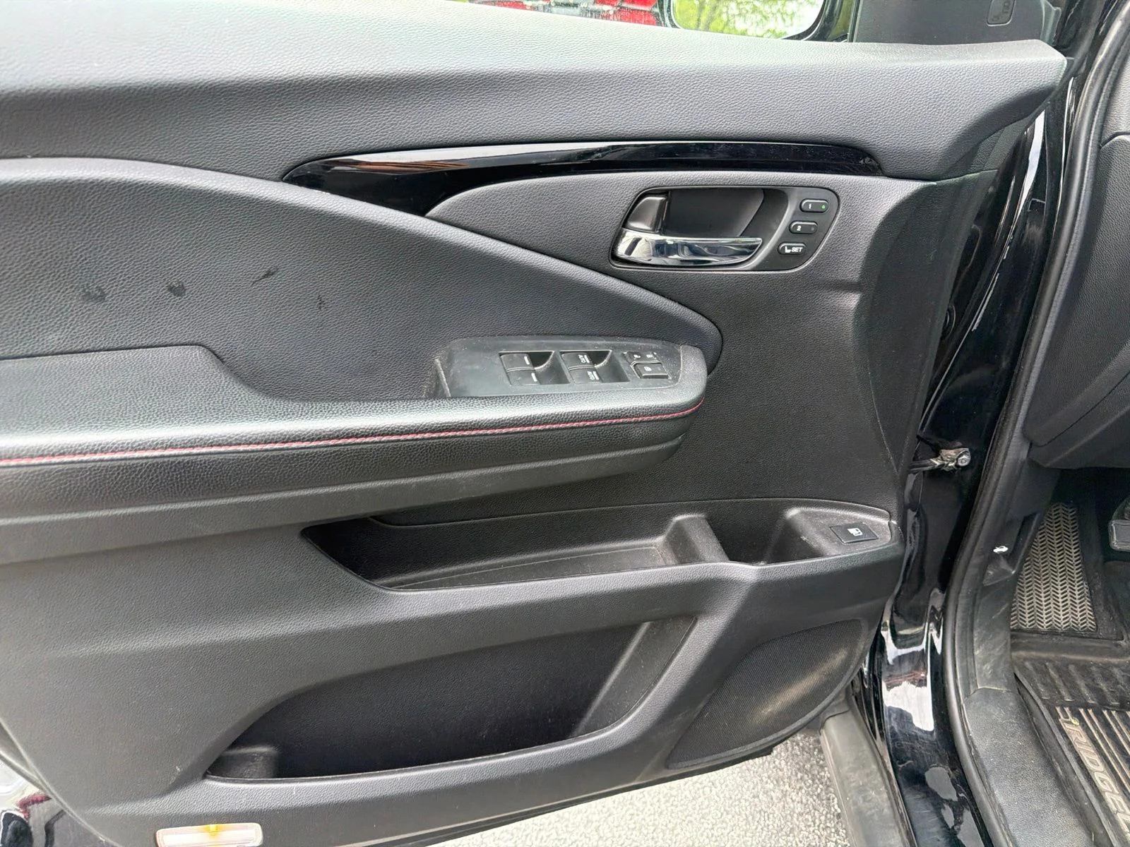 Used 2023 Black Honda Black Edition image 12
