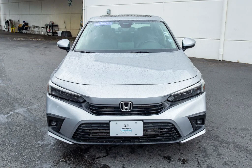 2023 Honda Civic Touring - Photo 4
