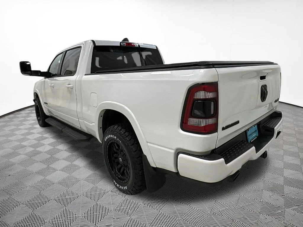 Used 2022 White Ram Laramie image 11