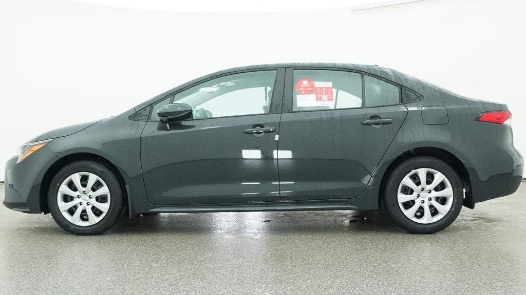 New 2027 Underground Toyota LE image 2