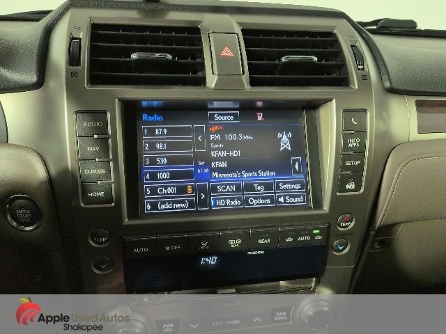 Used 2014 Red Lexus 460 image 17
