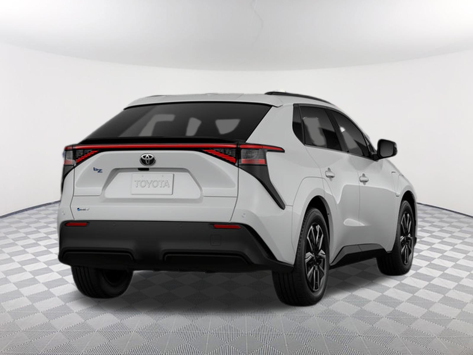New 2026 Wind Chill Pearl Toyota XLE image 9