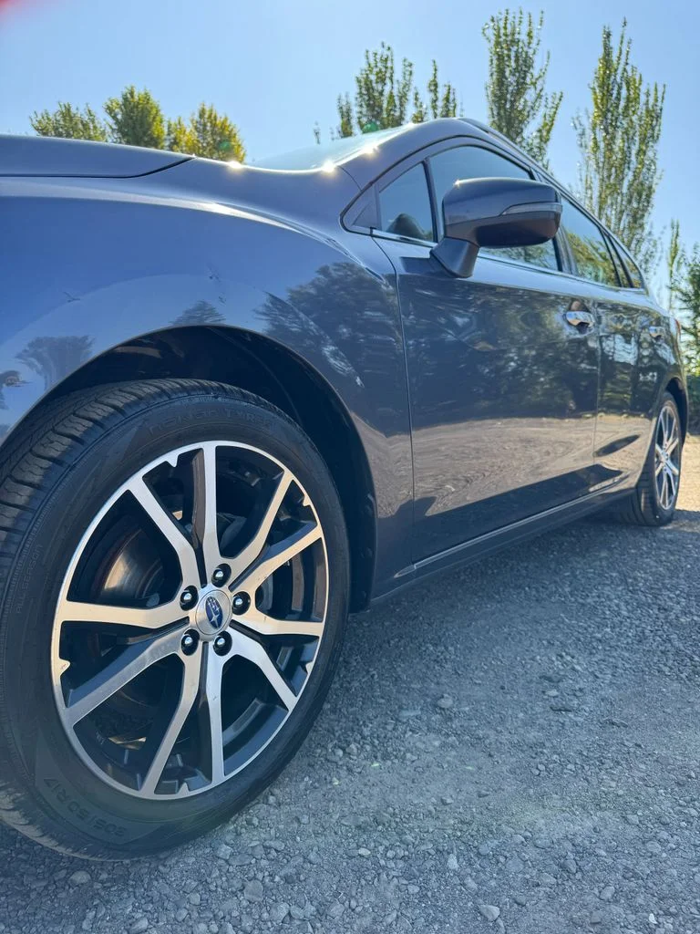 Used 2017 Carbide Gray Metallic Subaru 2.0i Limited image 40