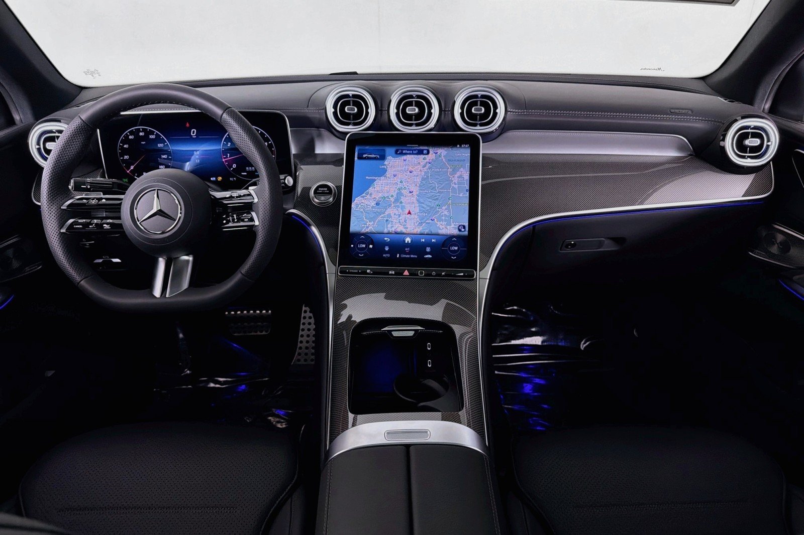 New 2027 Black Mercedes-Benz GLC 300 4MATIC® Coupe image 4