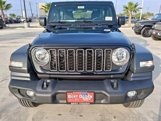 New 2026 Black Clear-Coat Exterior Paint Jeep Sport image 2