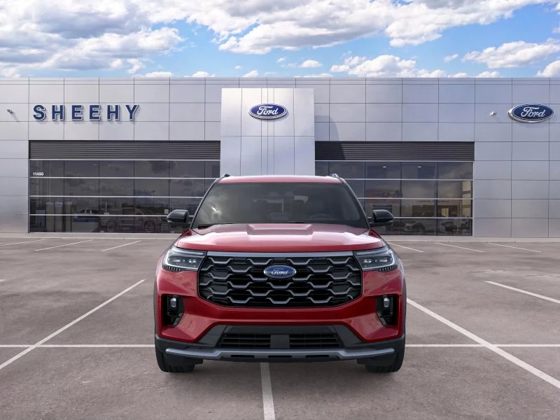 New 2026 Rapid Red Metallic Tinted Clearcoat Ford Platinum™ image 2
