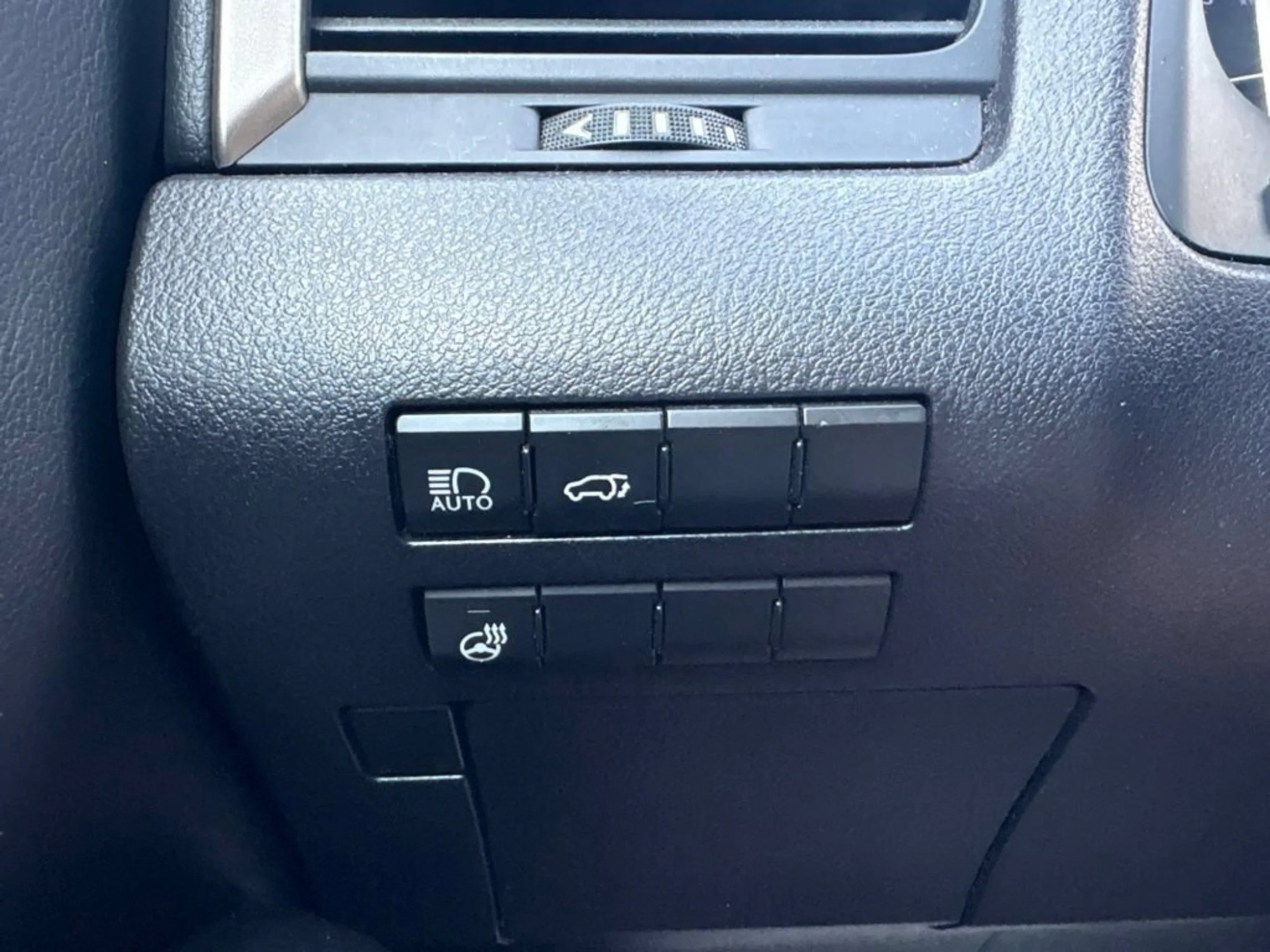 Used 2019 Silver Lexus 350 image 18