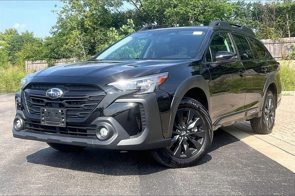 Used 2024 Black Subaru Onyx Edition image 12