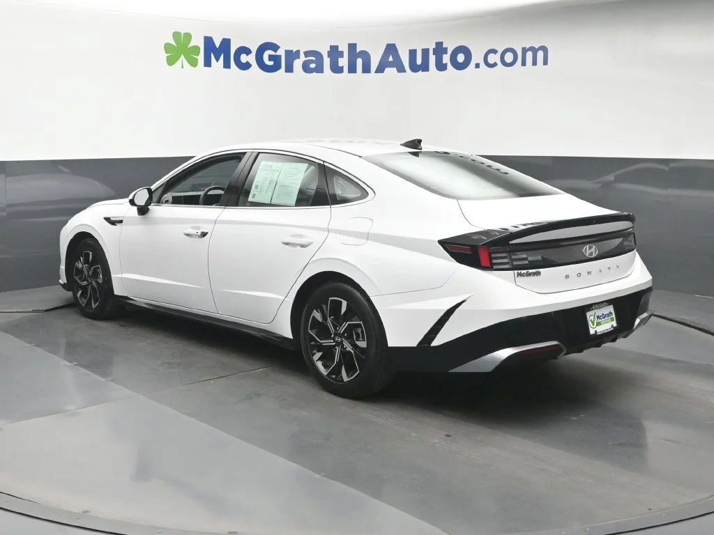 Certified Used 2024 White Hyundai SEL image 24