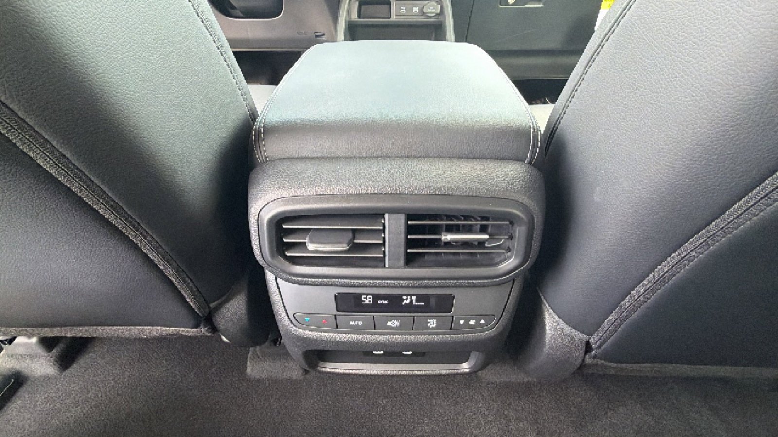 2026 Honda Pilot Touring - Photo 25
