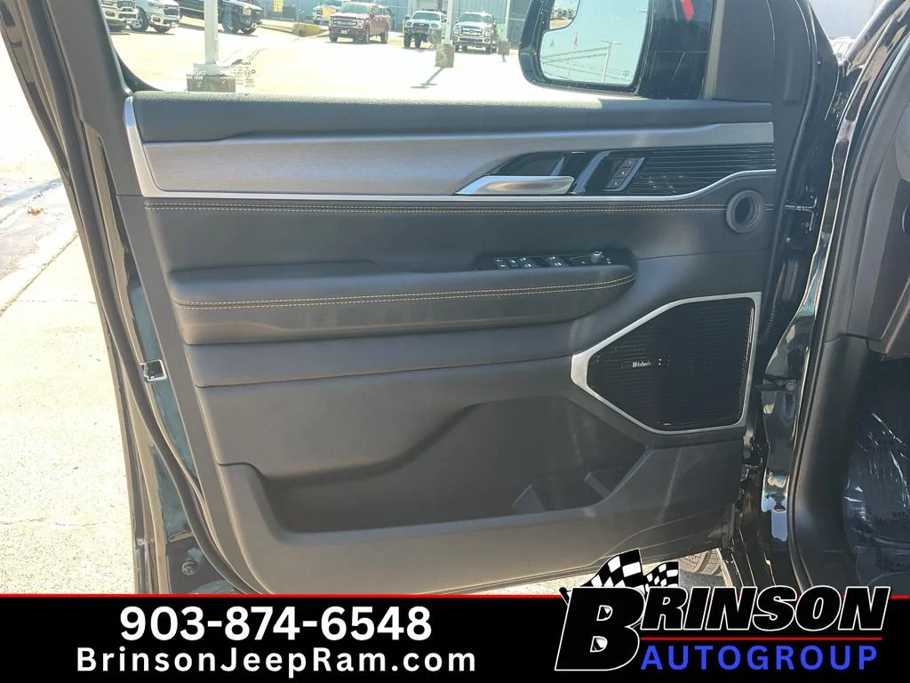 New 2026 Px8 High Gloss Black Jeep 85th Anniversary image 10