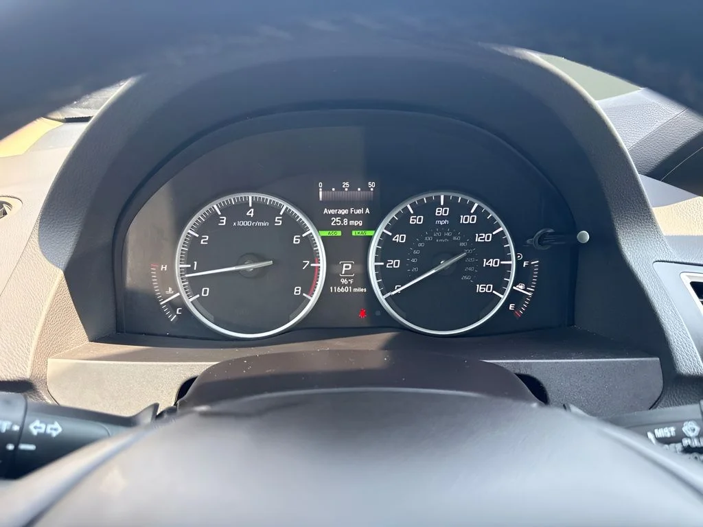 Used 2016  Acura Base image 25