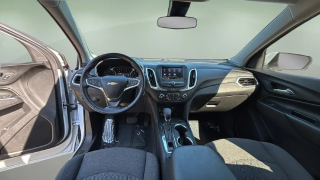 Used 2024 White Chevrolet LT image 16