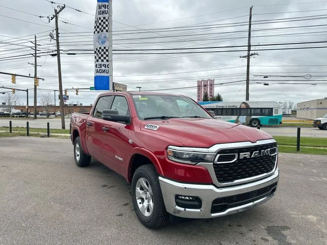 New 2026 Molten Red Pearl-Coat Exterior Paint RAM Big Horn/Lone Star image 11