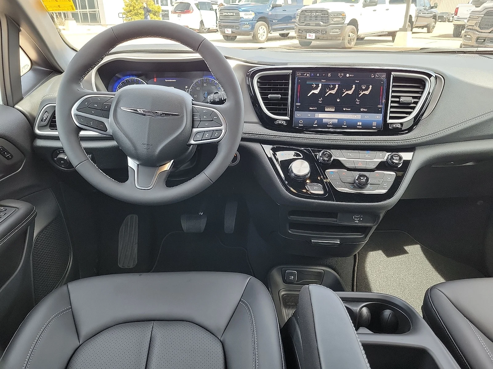 New 2026 PW7 Bright Whit Chrysler SELECT image 10